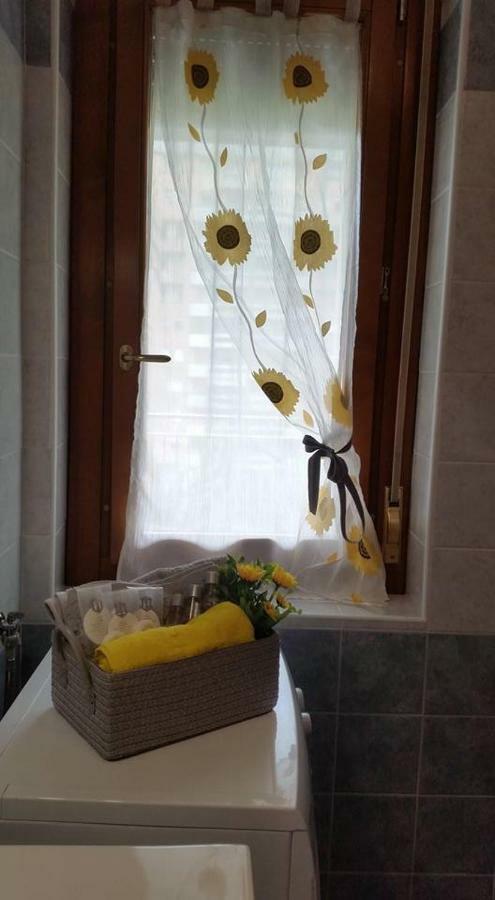 Sunflower House Ieo Ripamonti Μιλάνο Εξωτερικό φωτογραφία